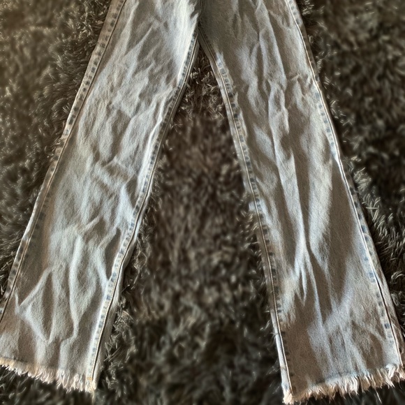 Light Wash Frayed Wide Leg Jeans - Picture 3 of 3